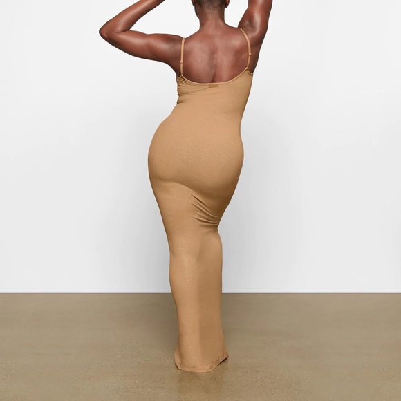 SKIMS SOFT LOUNGE SHIMMER LONG SLIP DRESS - Picture 3 of 8